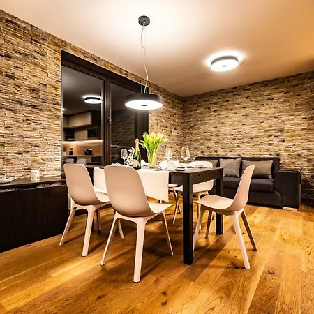 Adelka Apartment *